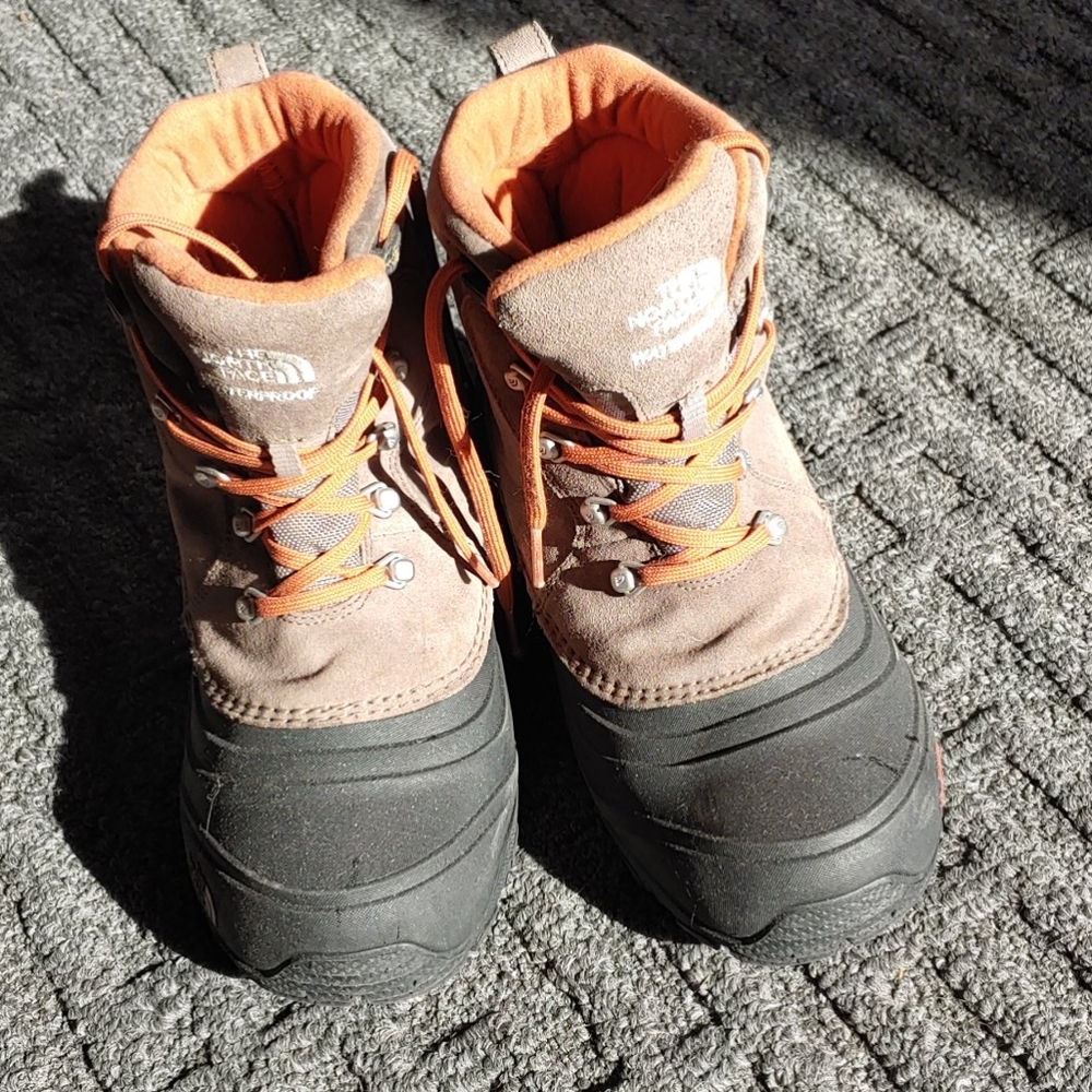 North Face boots